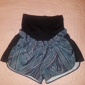 a:glow Active Maternity Shorts